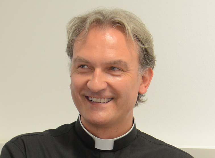 P. Dariusz Schutzki