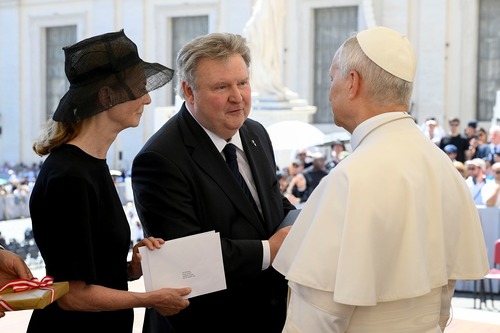 Bürgermeister Ludwig lädt Papst nach Wien ein
